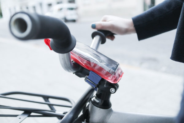 Rent a phone holder for bike in Liège